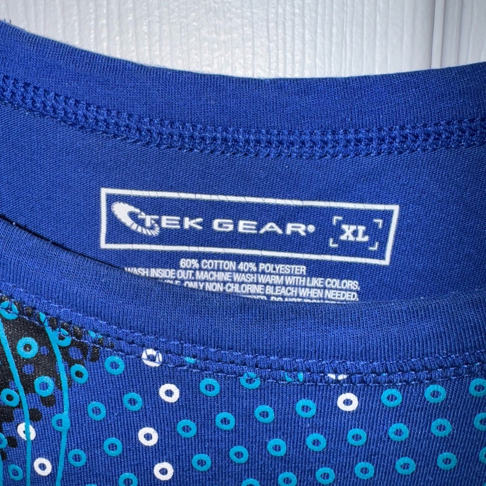 Tek Gear Blue Graphic Short Sleeve T-Shirt - Picture 3 of 3